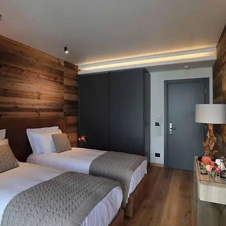 5br Lovely Mountain With View Chalet - What'app - 0039-3512-039-610 - For Reservations! Villa