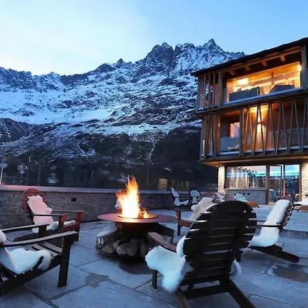 别墅 5br Lovely Mountain With View Chalet - What'app - 0039-3512-039-610 - For Reservations! 布勒伊-切尔维尼亚